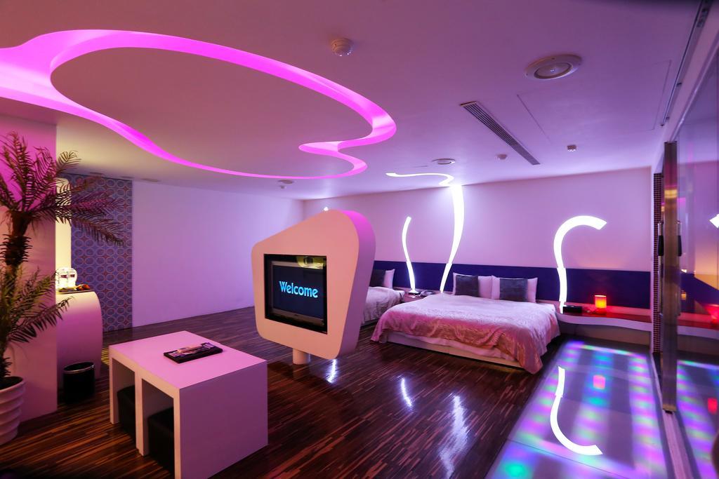 Hotel Ya Nold Fashion House Ťiao-si Exteriér fotografie